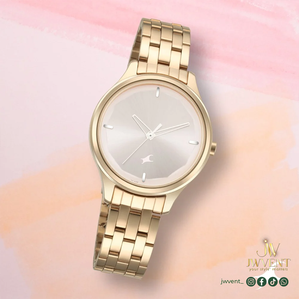 TITAN WATCHES NT6248WM01